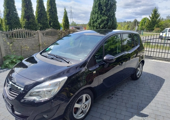 Opel Meriva cena 24900 przebieg: 76000, rok produkcji 2010 z Kraśnik małe 277